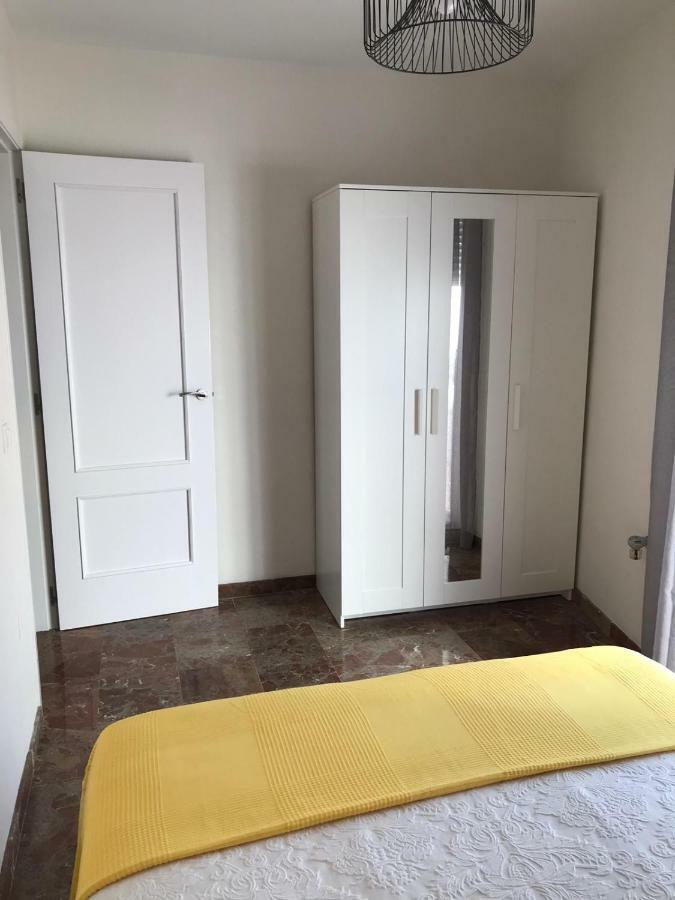 Appartamento Céntrico ático junto al mar Rincón de la Victoria Esterno foto